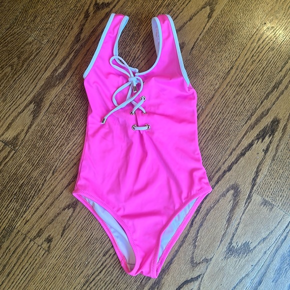 Nessi Byrd Sera One Piece Lace Up Swimsuit - Size 6.  Excellent condition - Picture 4 of 5